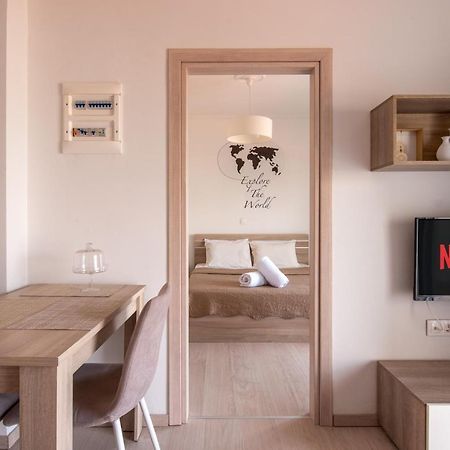 Minimalist Apartments W/ View テッサロニキ エクステリア 写真