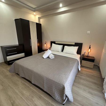 Minimalist Apartments W/ View テッサロニキ エクステリア 写真