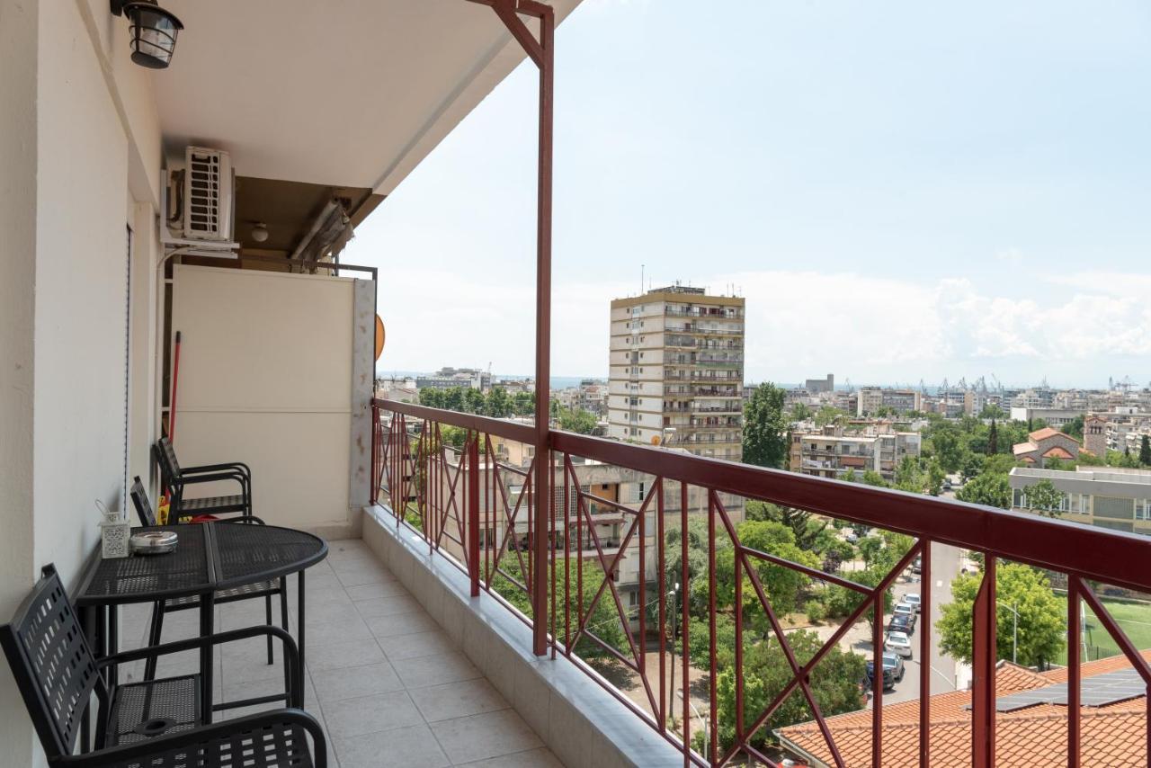 Minimalist Apartments W/ View テッサロニキ エクステリア 写真