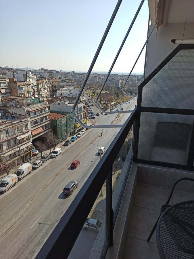 Minimalist Apartments W/ View テッサロニキ エクステリア 写真